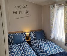 PW37 TWIN BEDROOM PIC 3